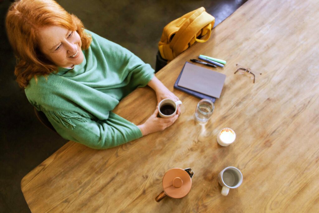 DianeGeller_overhead_table_reverse